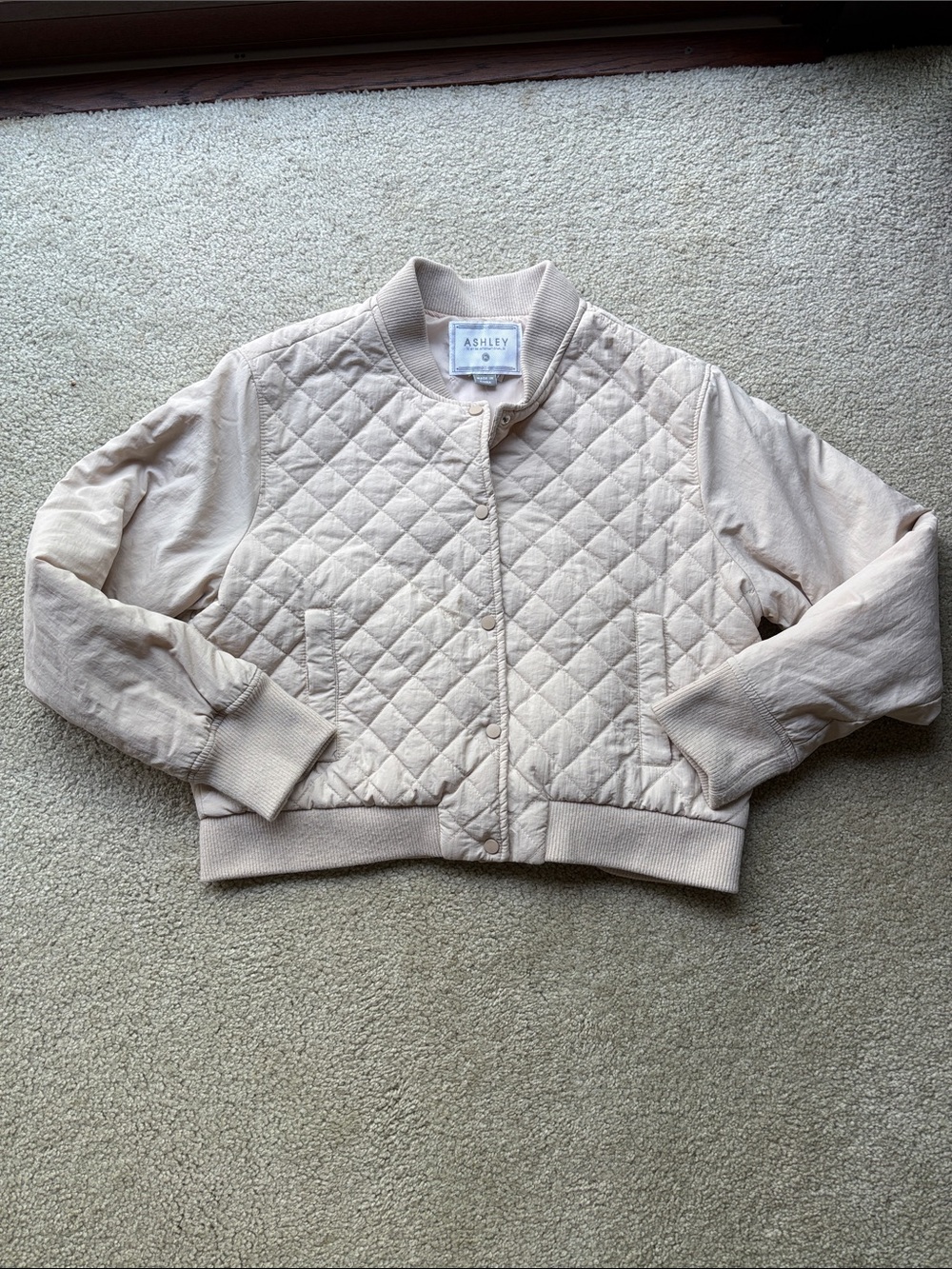 🪷Ashley By 26 International Cream Quilted Bomber Jacket Snap Closure size XL